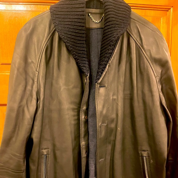 Louis Vuitton Leather Blosson lightweight coat in midnight bleu